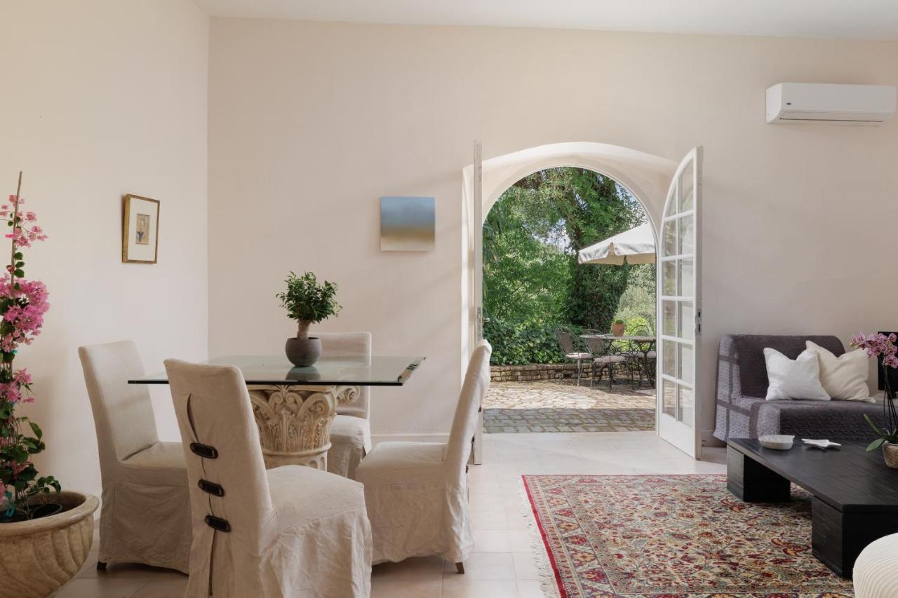 Triklino Estate Villa Áfra Kültér fotó