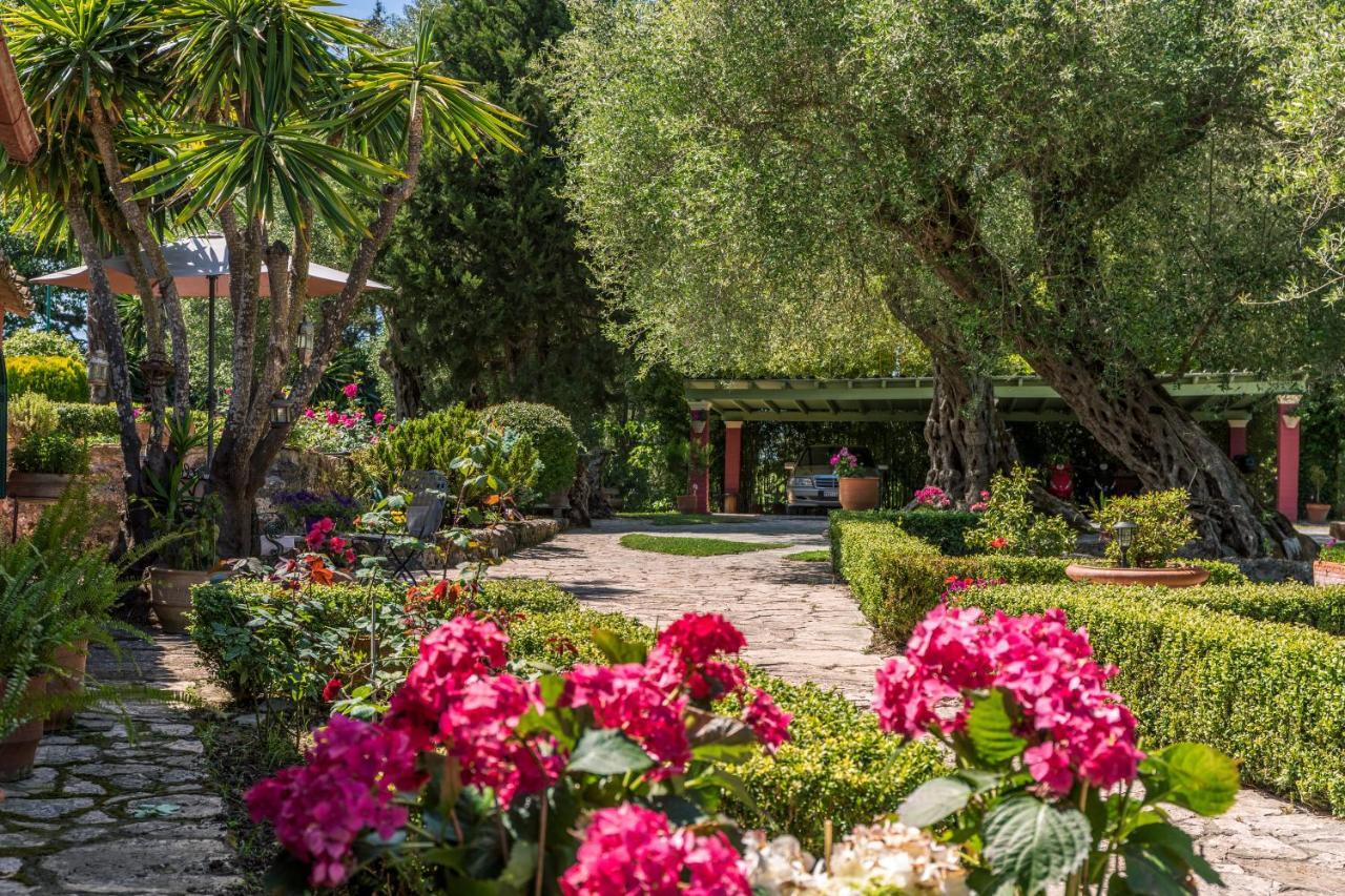 Triklino Estate Villa Áfra Kültér fotó